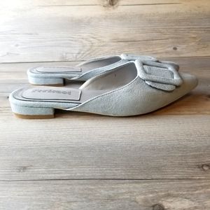 Fericzot Faux Suede Buckle Detail Low Heel Mules NWOT